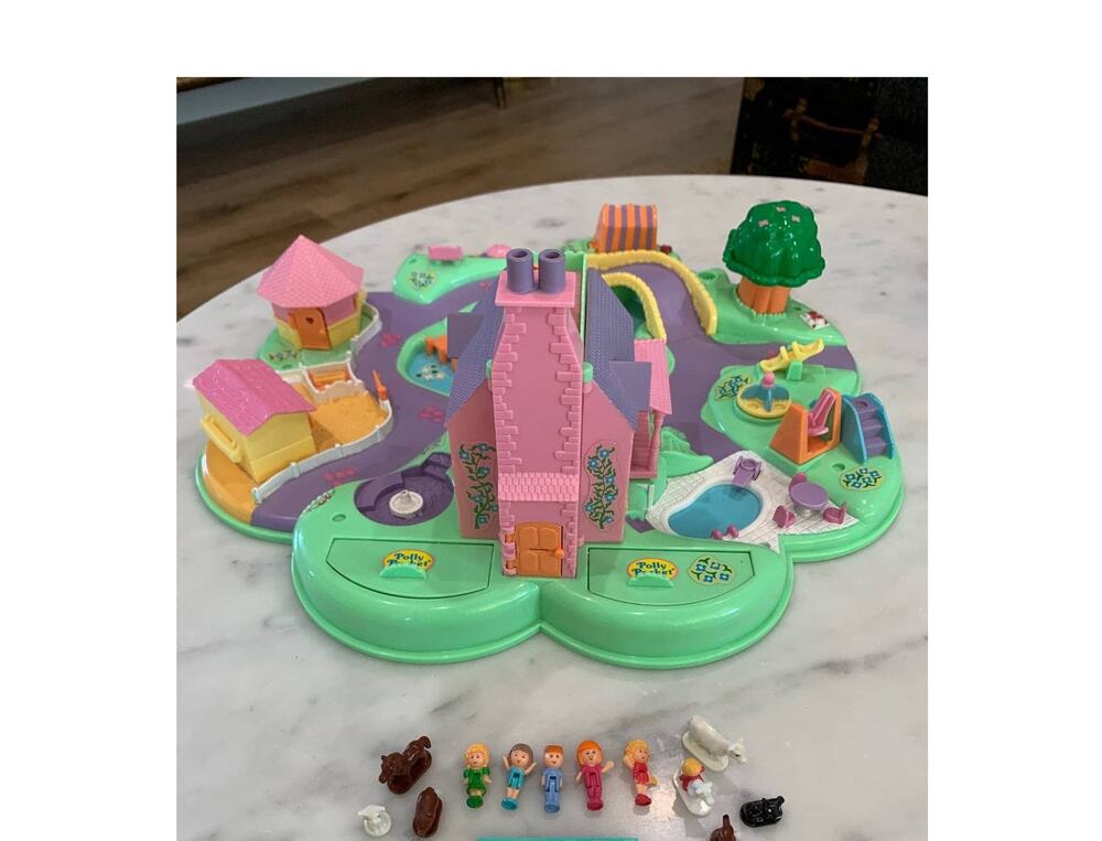 Vintage 1991 Pollyville Polly Pocket Dream World Playset*NEAR-COMPLETE